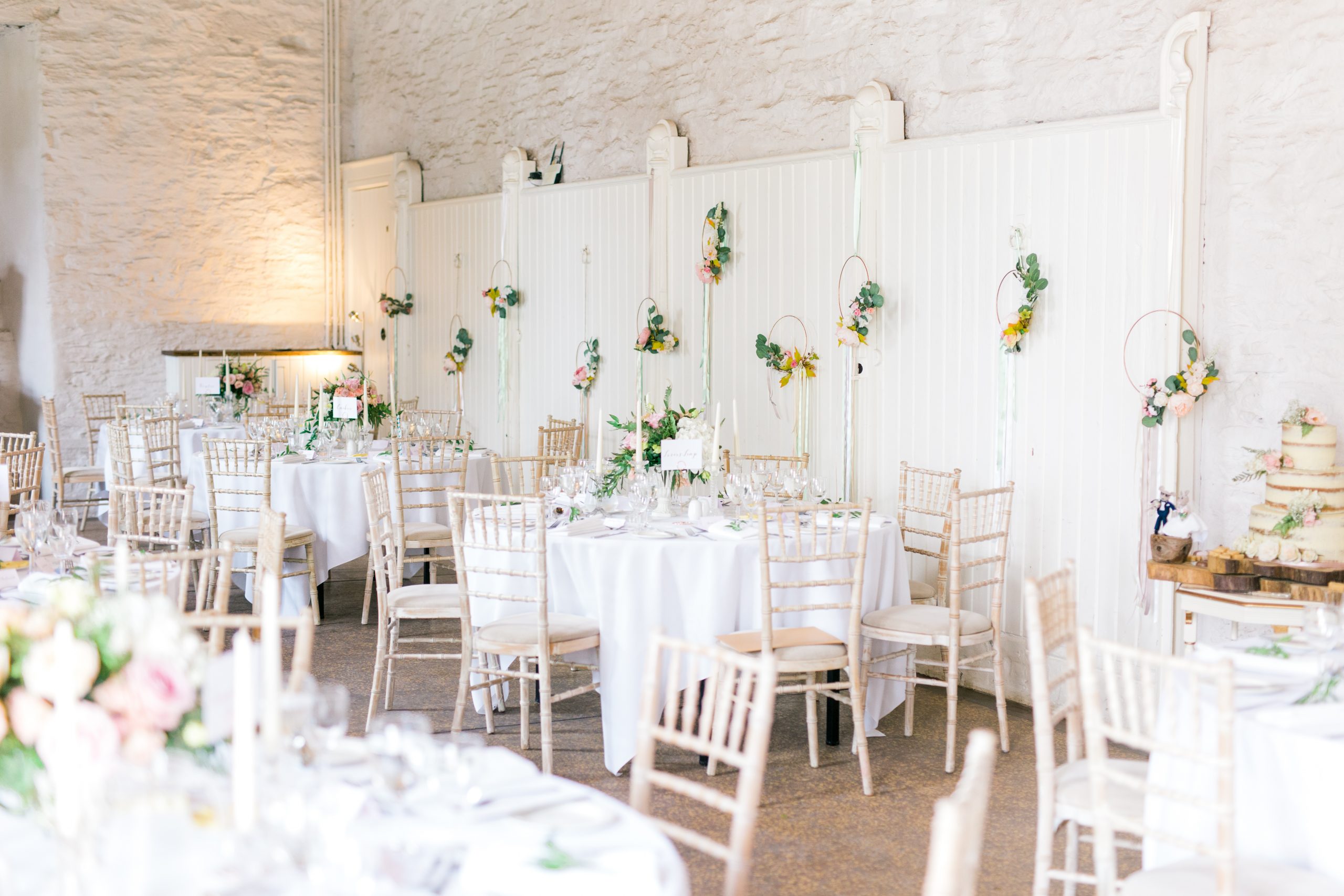 Hannah & Ross’s blissful summer wedding